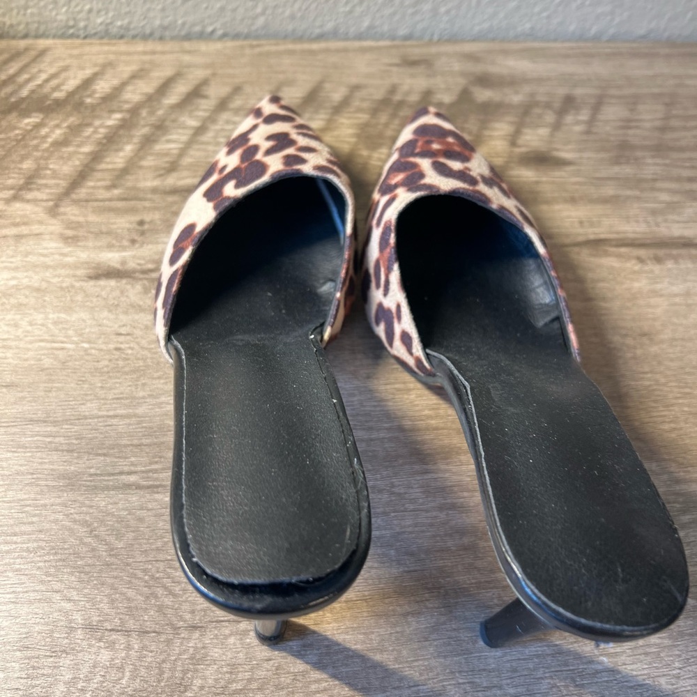Cheetah Print kitten heel